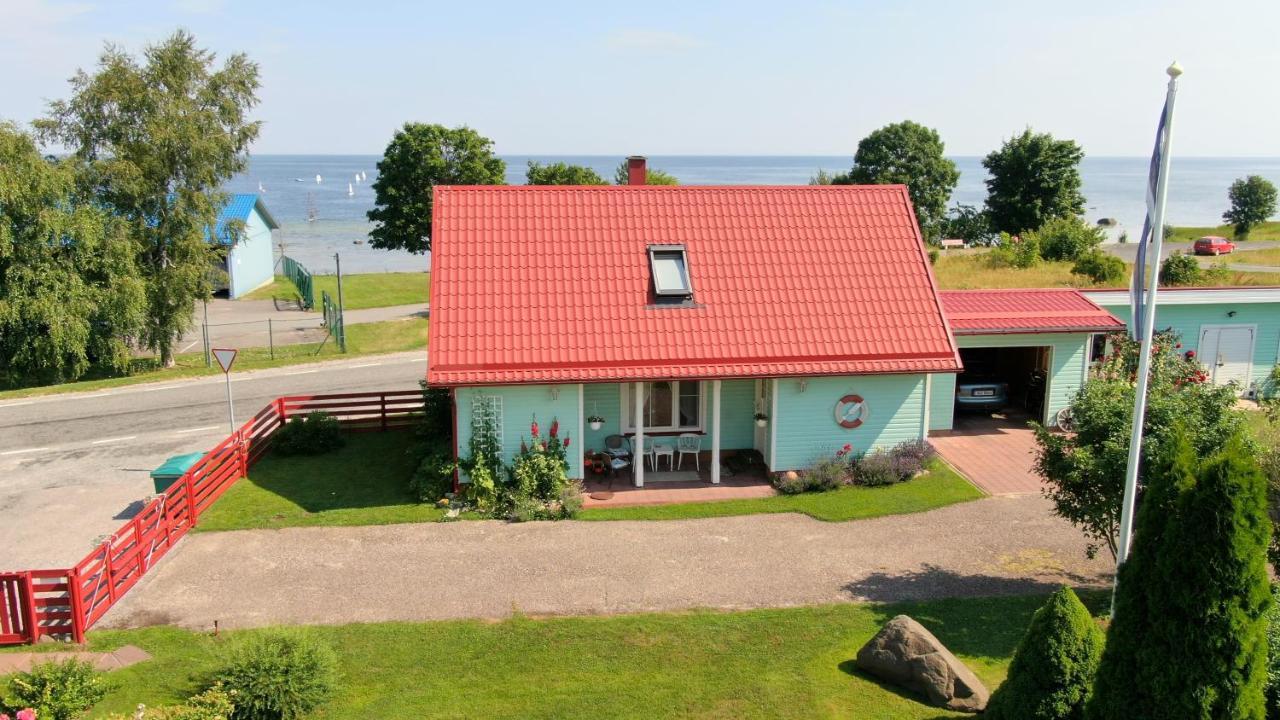 Mere Kodumajutus Kärdla Exterior foto